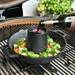 BBQ-Toro Rôtissoire à Poulet En Fonte Ø 28 Cm | Déjà Brûlé - Preseasoned | Rôtissoire à Volaille Pour Le Gril Et Le Four 7 BBQ-Toro Rôtissoire à Poulet En Fonte Ø 28 Cm | Déjà Brûlé - Preseasoned | Rôtissoire à Volaille Pour Le Gril Et Le Four -Accessoires de barbecue Soldes 53909081 3