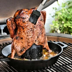 BBQ-Toro Rôtissoire à Poulet En Fonte Ø 28 Cm | Déjà Brûlé - Preseasoned | Rôtissoire à Volaille Pour Le Gril Et Le Four 8 BBQ-Toro Rôtissoire à Poulet En Fonte Ø 28 Cm | Déjà Brûlé - Preseasoned | Rôtissoire à Volaille Pour Le Gril Et Le Four -Accessoires de barbecue Soldes 53909081 4